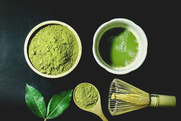 Matcha ou Maté : Le match des boissons saines